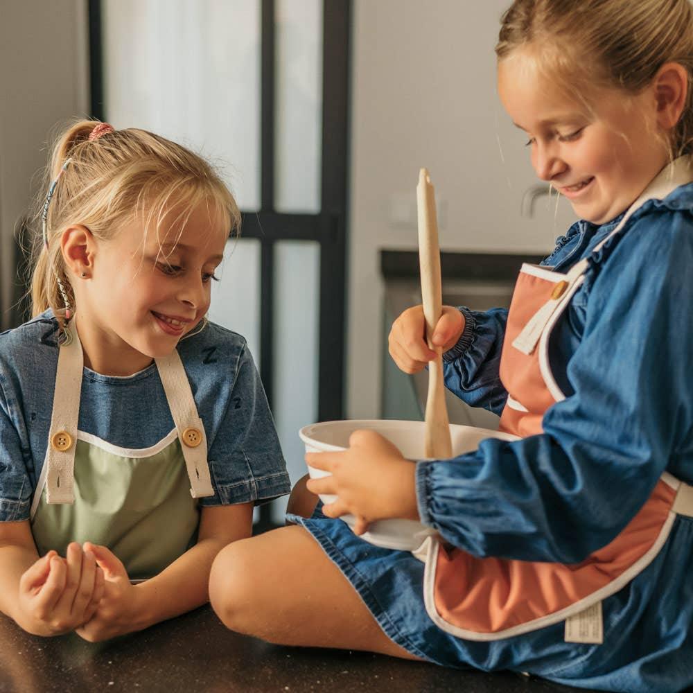 Children's Apron w/ Pocket - American Farm Company