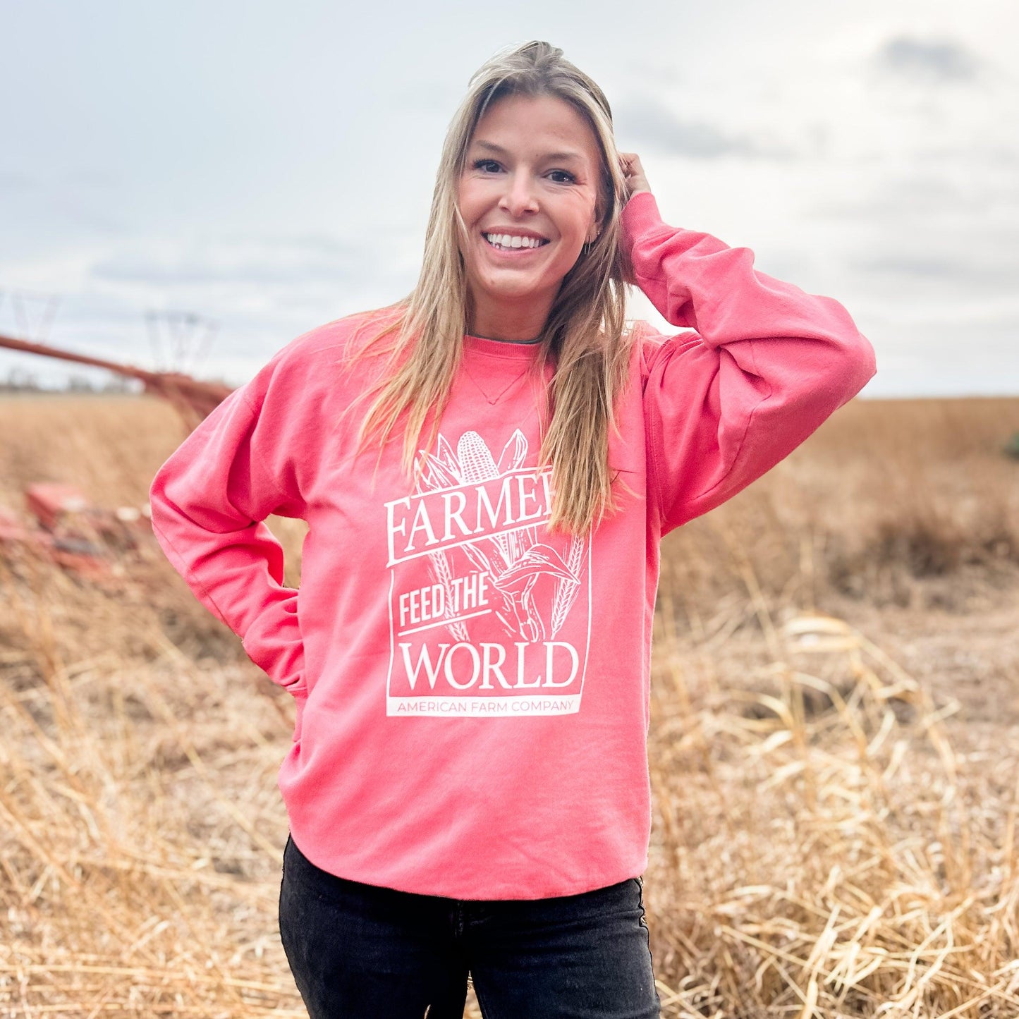 Farmers Feed The World Coral Crewneck - American Farm Company