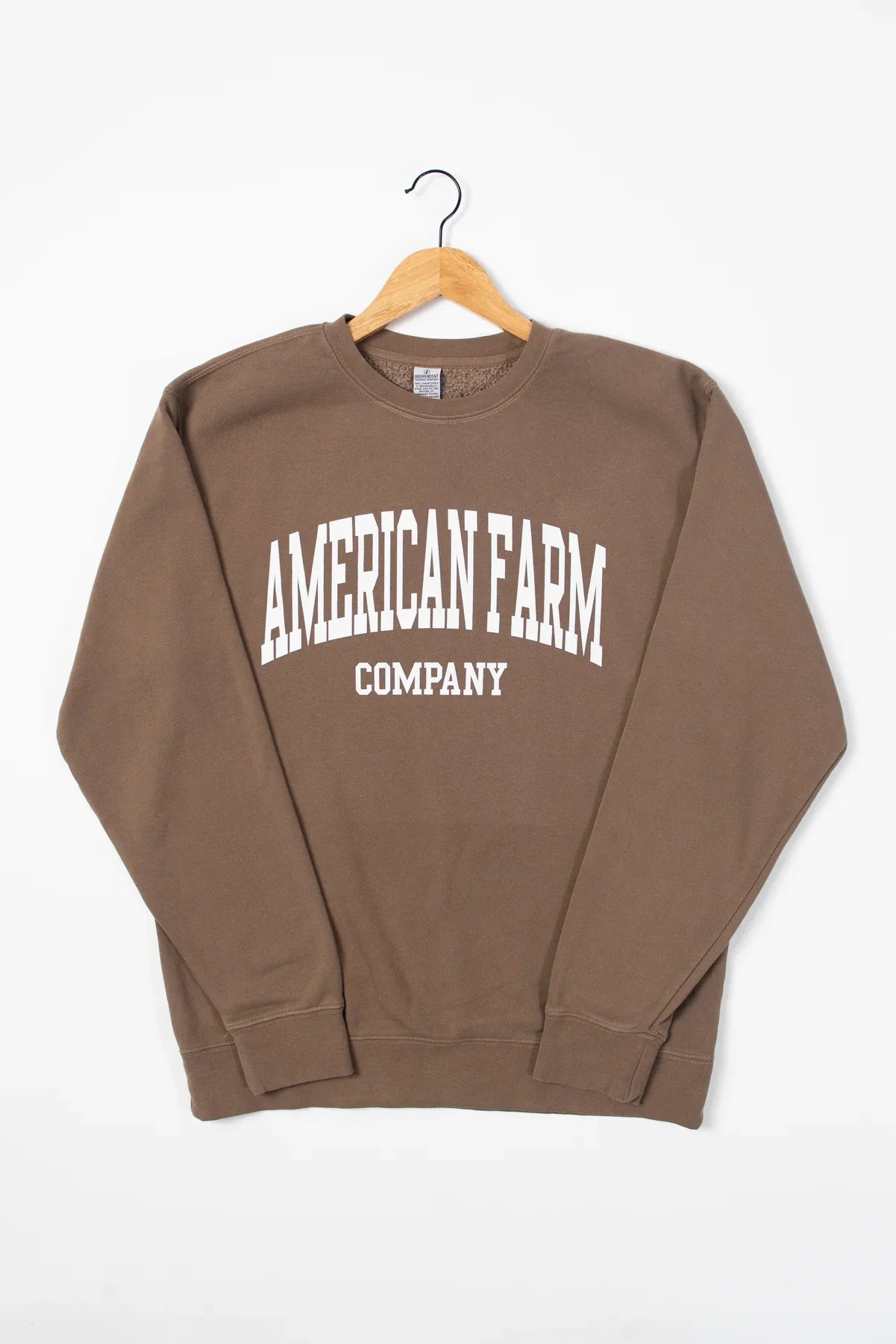 'American Farm Company' Brown Crewneck