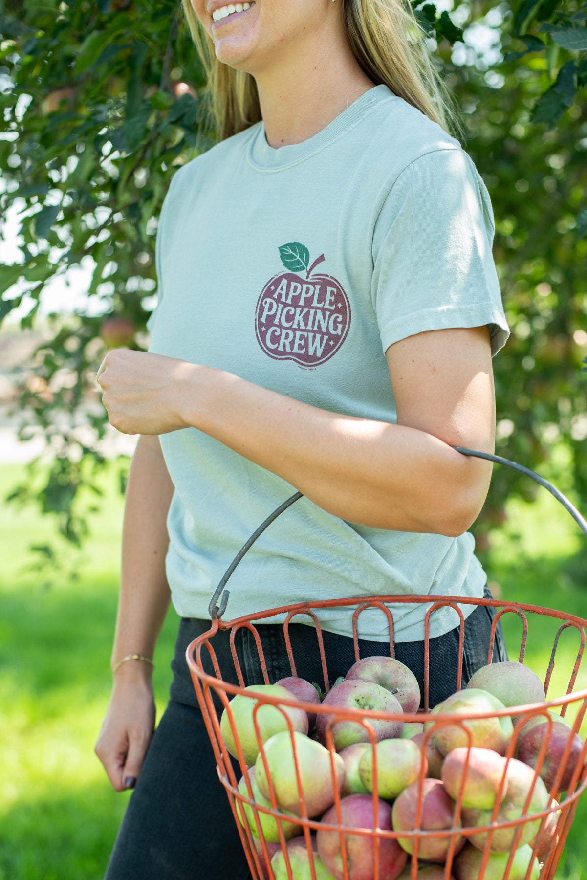 'Apple Picking Crew' Tee