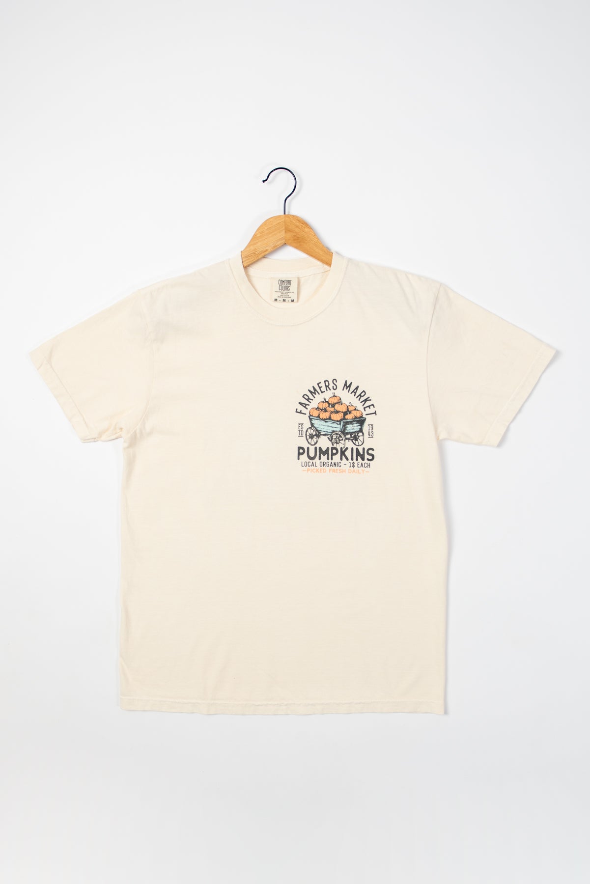 'Farmers Market Pumpkins' Tee