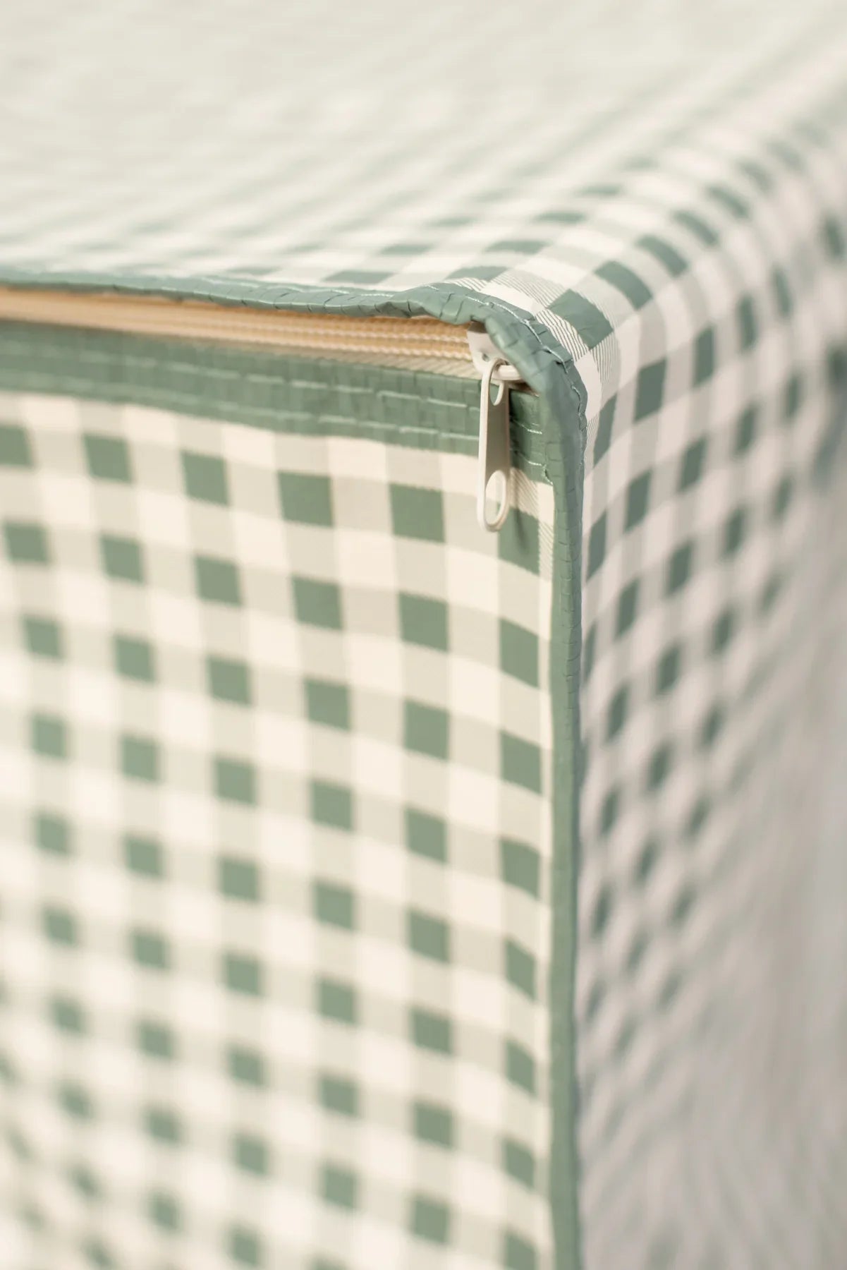 Field Delivery Meal Bag - Sage Gingham