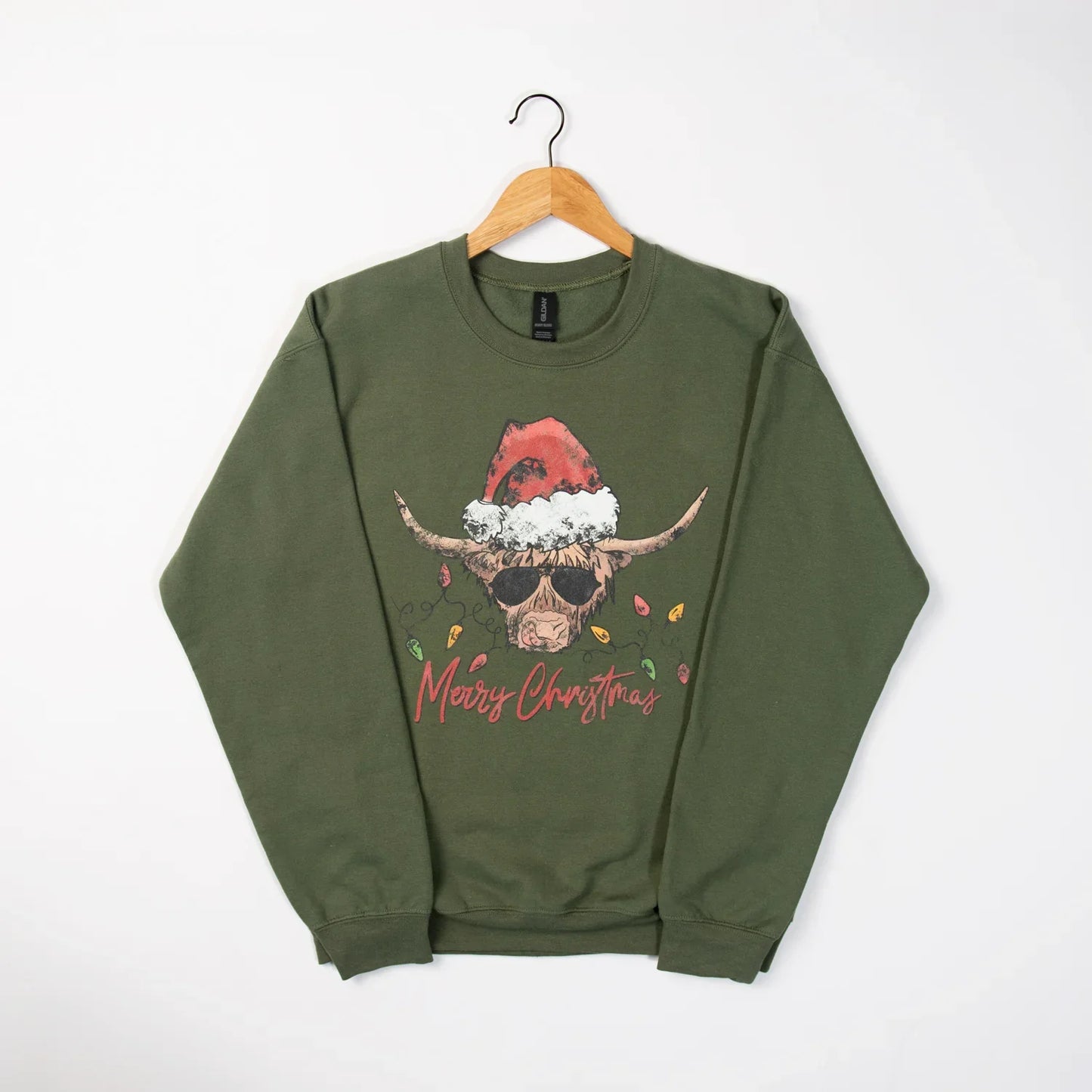 Highland Cow Retro Christmas Crewneck - American Farm Company