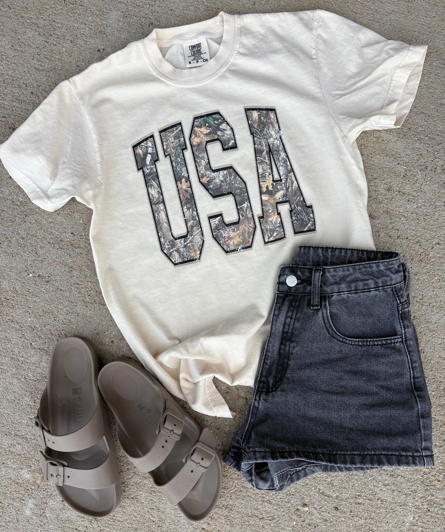 'USA' Camo Ivory Tee