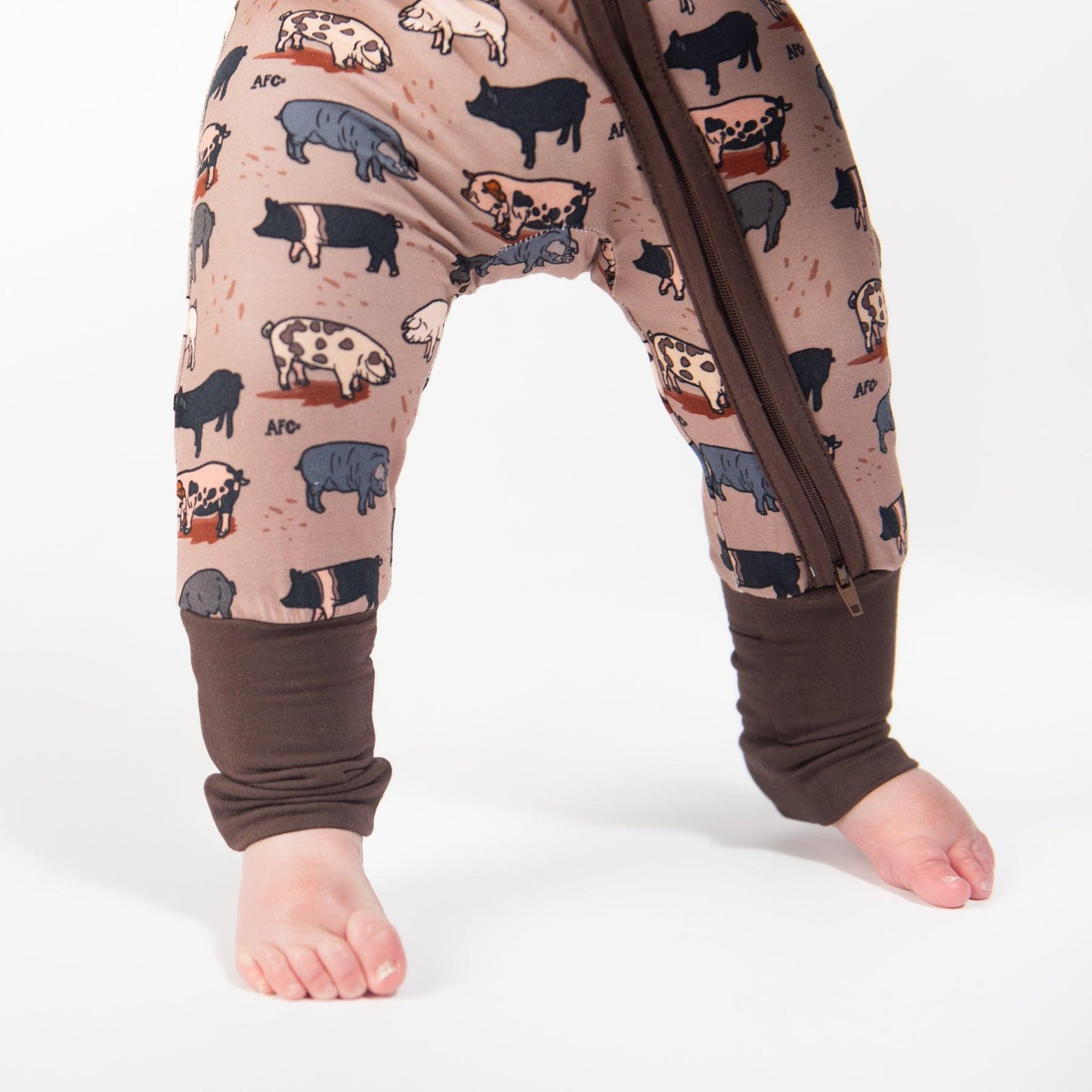 Pig Baby Bamboo Zippy