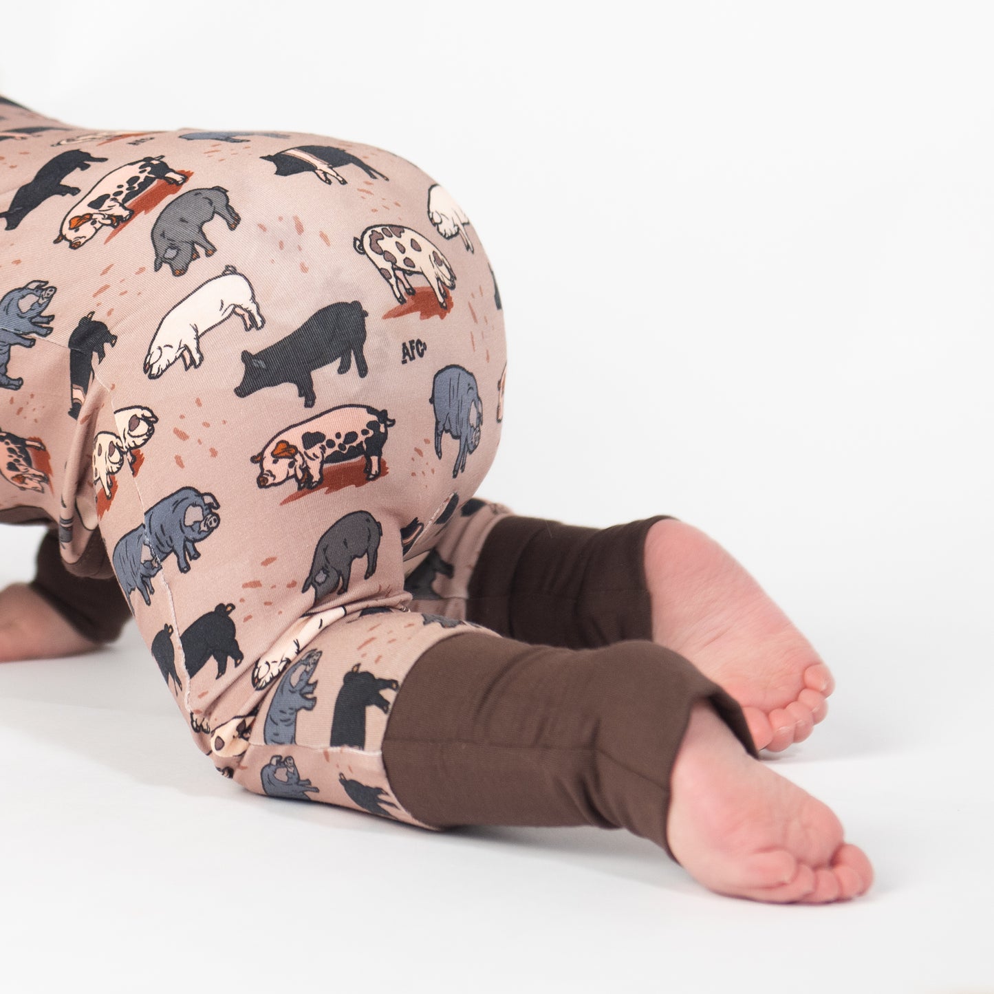 Pig Baby Bamboo Zippy