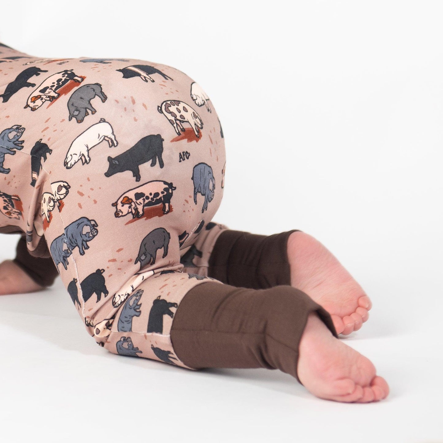 Pig Baby Bamboo Zippy