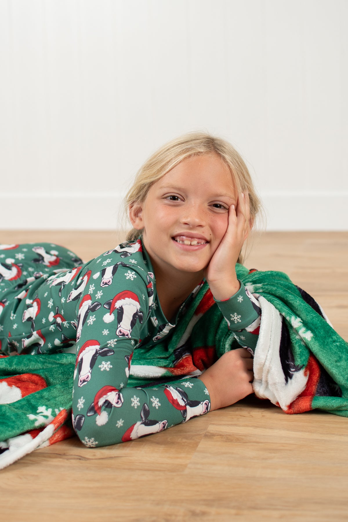 Santa Cows & Snowflakes Plush Blanket