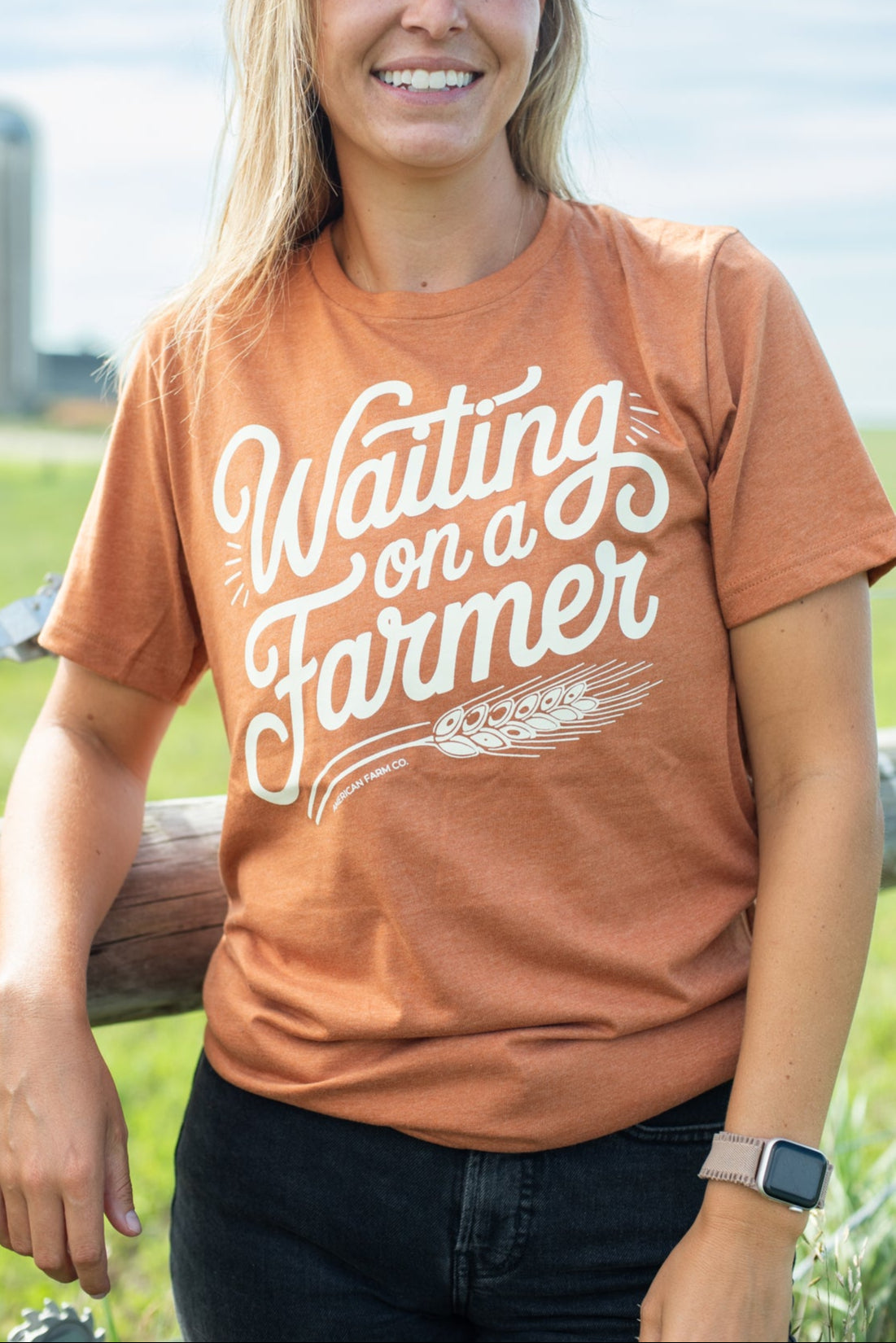 'Waiting on a Farmer' Rust Tee