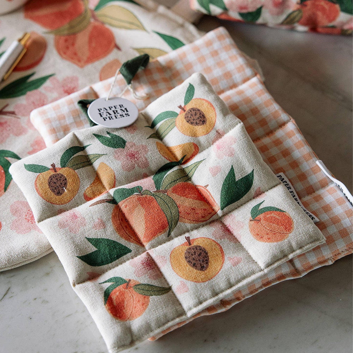 Peach Blossom Pot Holder Set