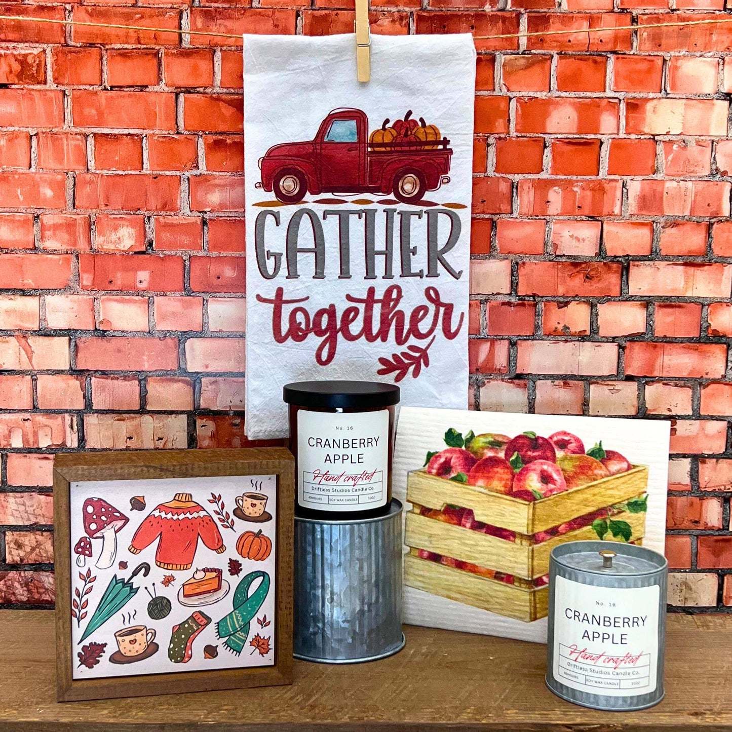 Cranberry Apple Tin Farmhouse Candle