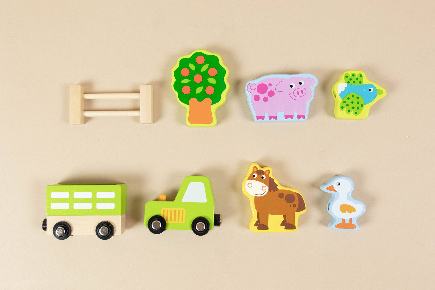 Farm Play Lacing Activity Toy