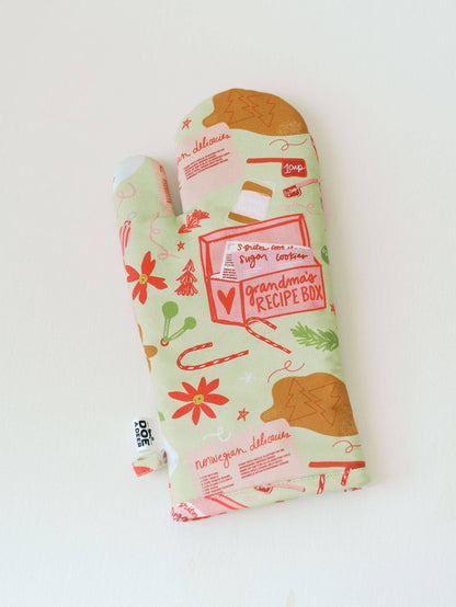 Heirloom Baking Oven Mitt
