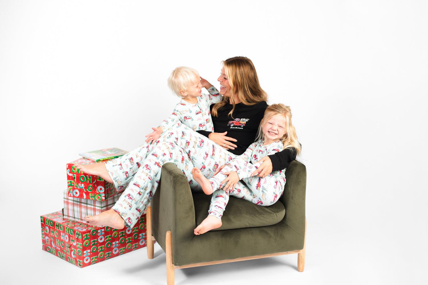 Christmas on the Farm Bamboo Pajama Pants - American Farm Company