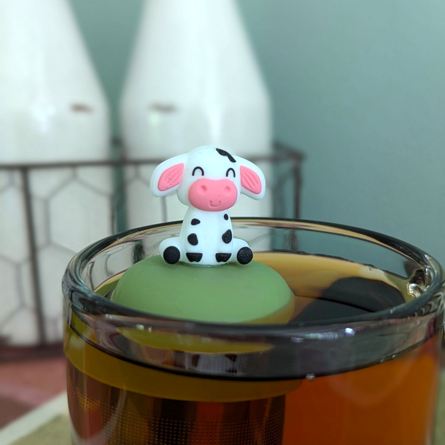 Spotted Cow Floating Tea Steeper