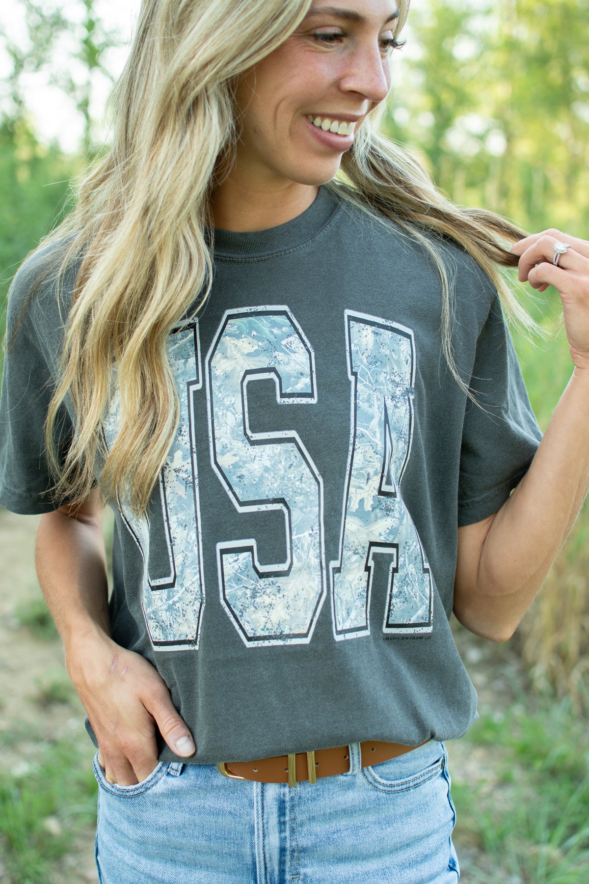 Camo 'USA' Adult T-Shirt - Charcoal