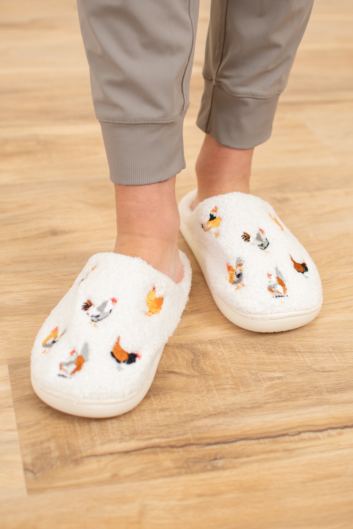Backyard Chickens Cream Slippers - Adult