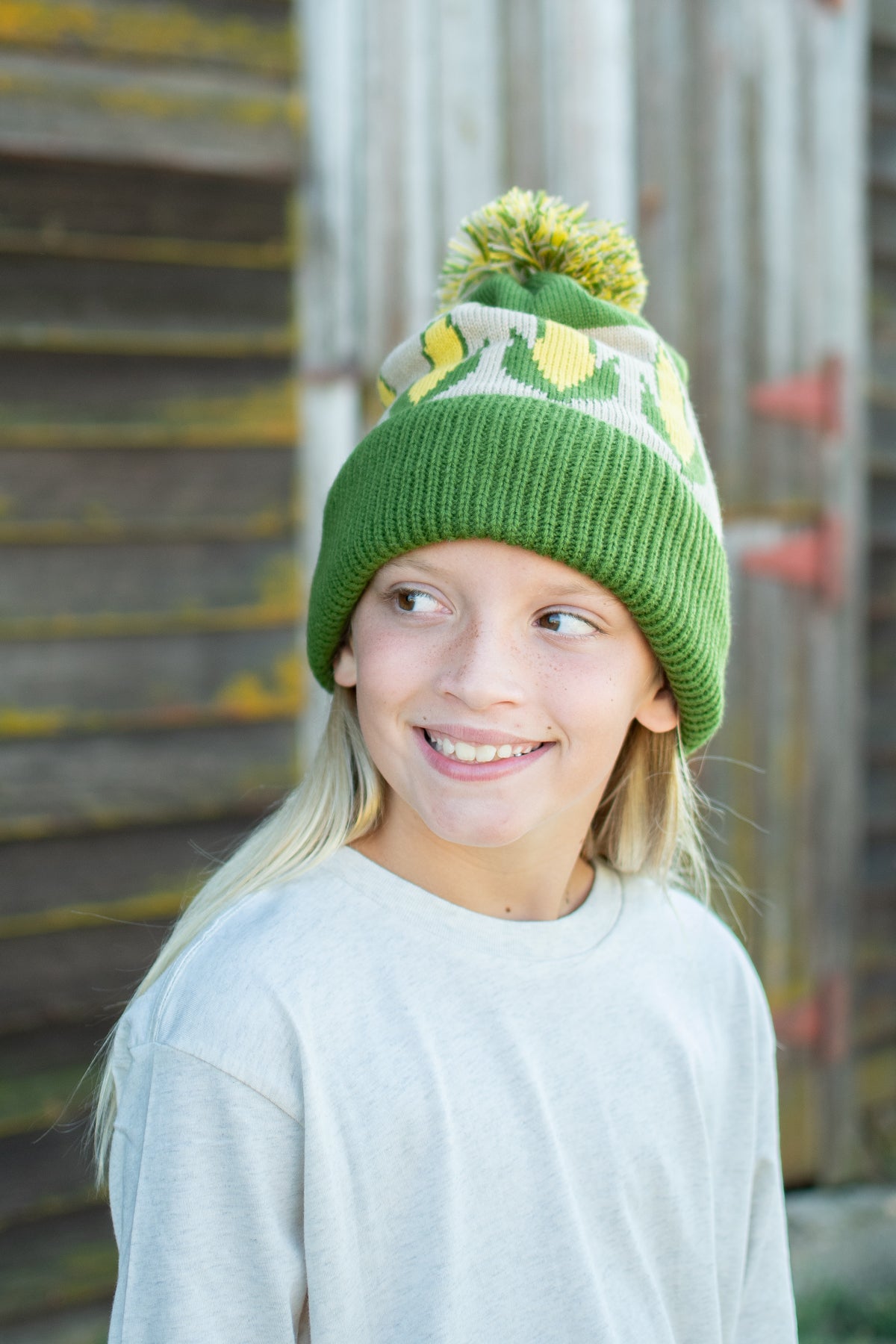 Corn Pattern Knit Pom-Pom Cuffed Stocking Cap
