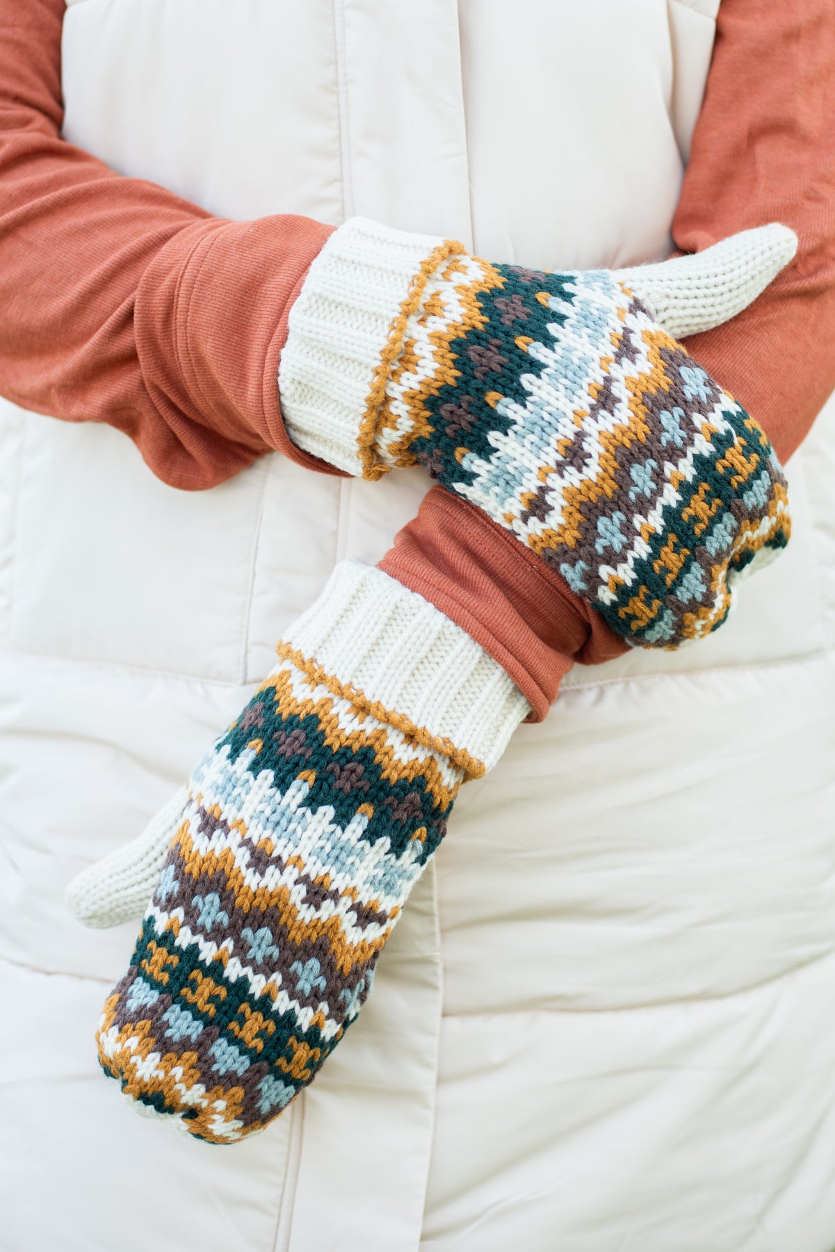 Cream & Multicolored Patterned Mittens