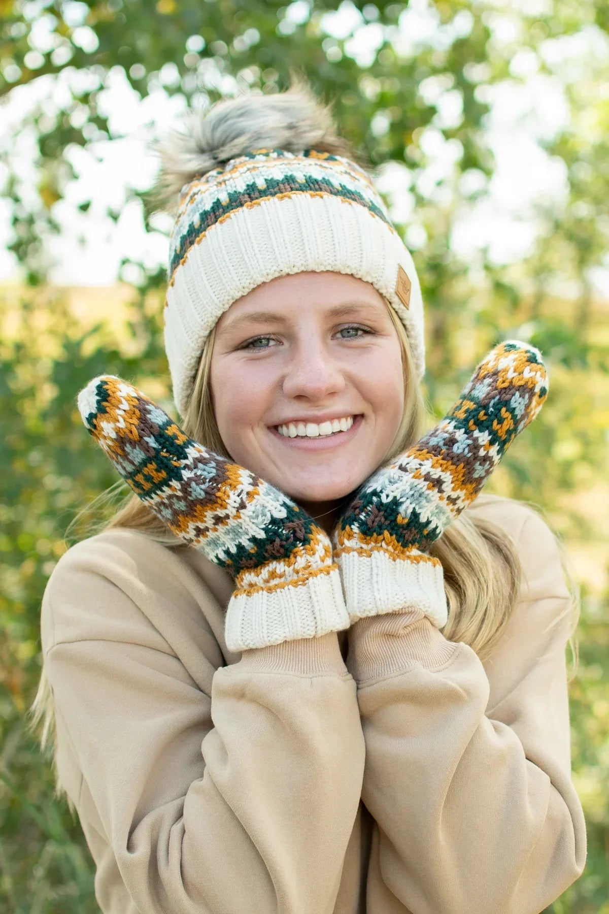 Cream & Multicolored Patterned Mittens