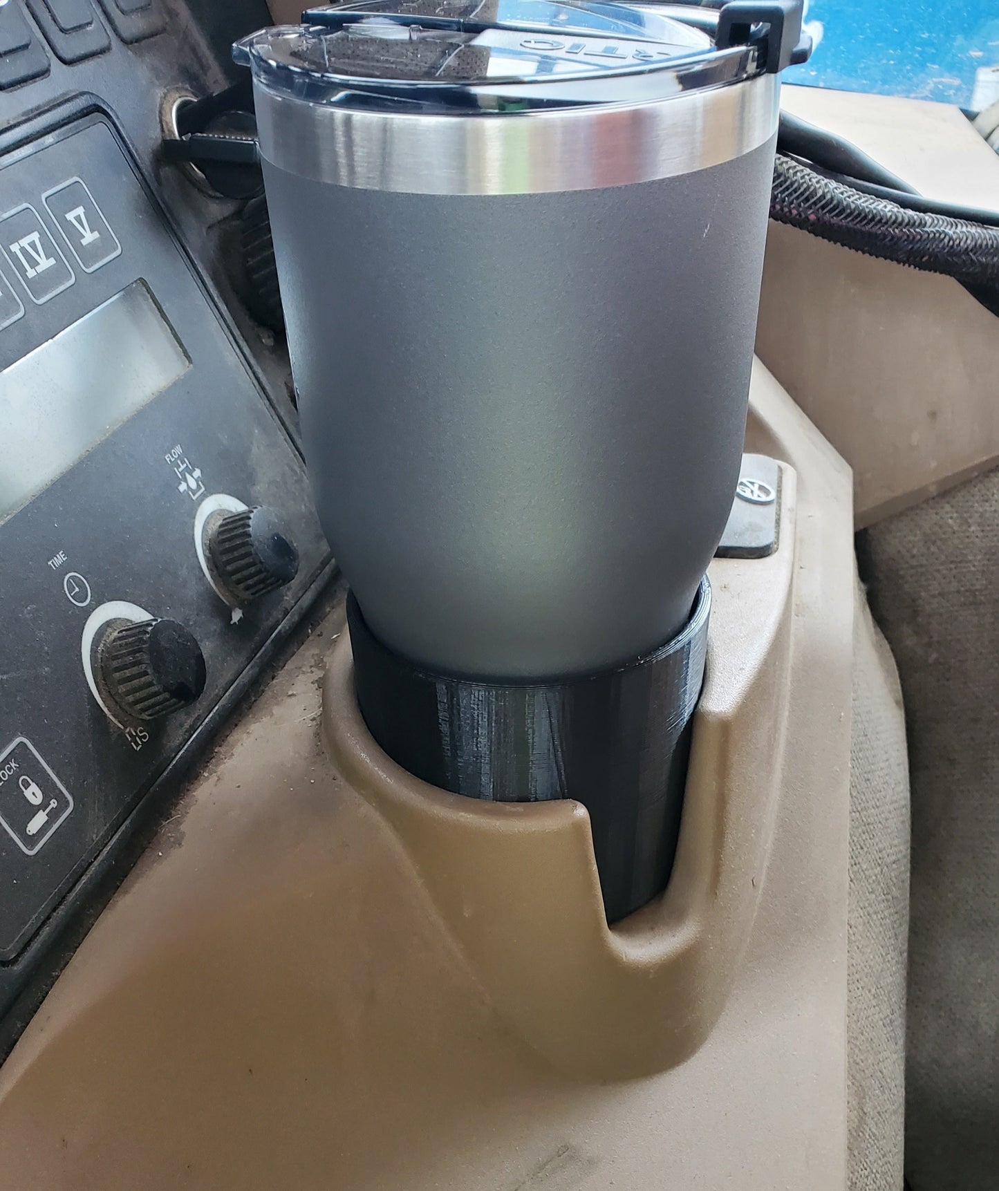 JD Bushing Cupholder