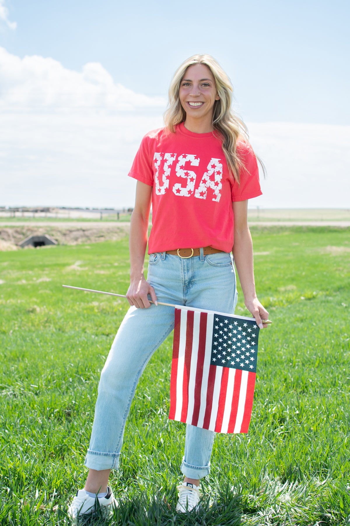 Distressed 'USA' Red Tee
