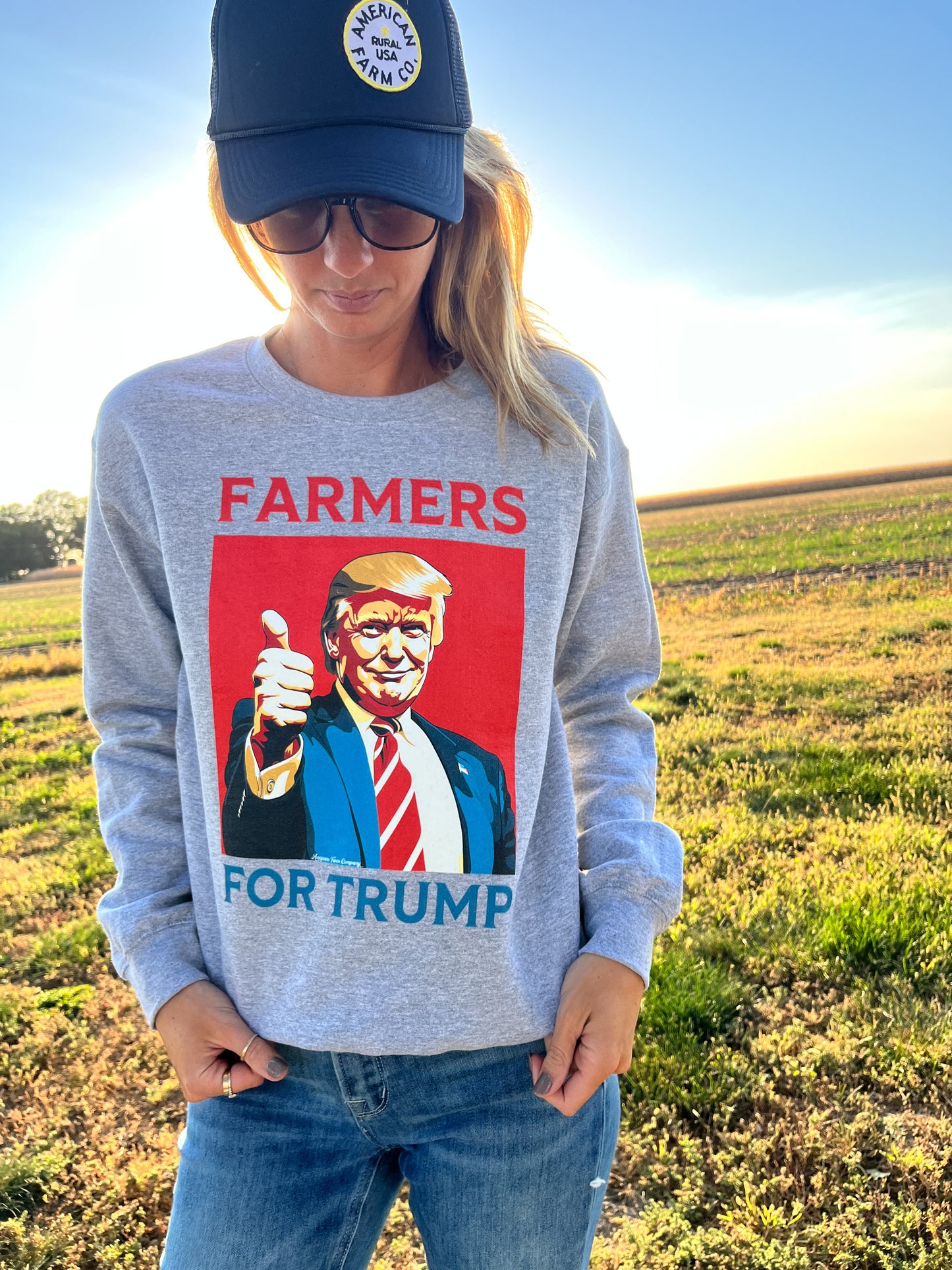 Farmers for Trump Grey Crewneck - Trump '24 - American Farm Company