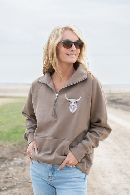 Embroidered Longhorn Brown 1/4 Zip