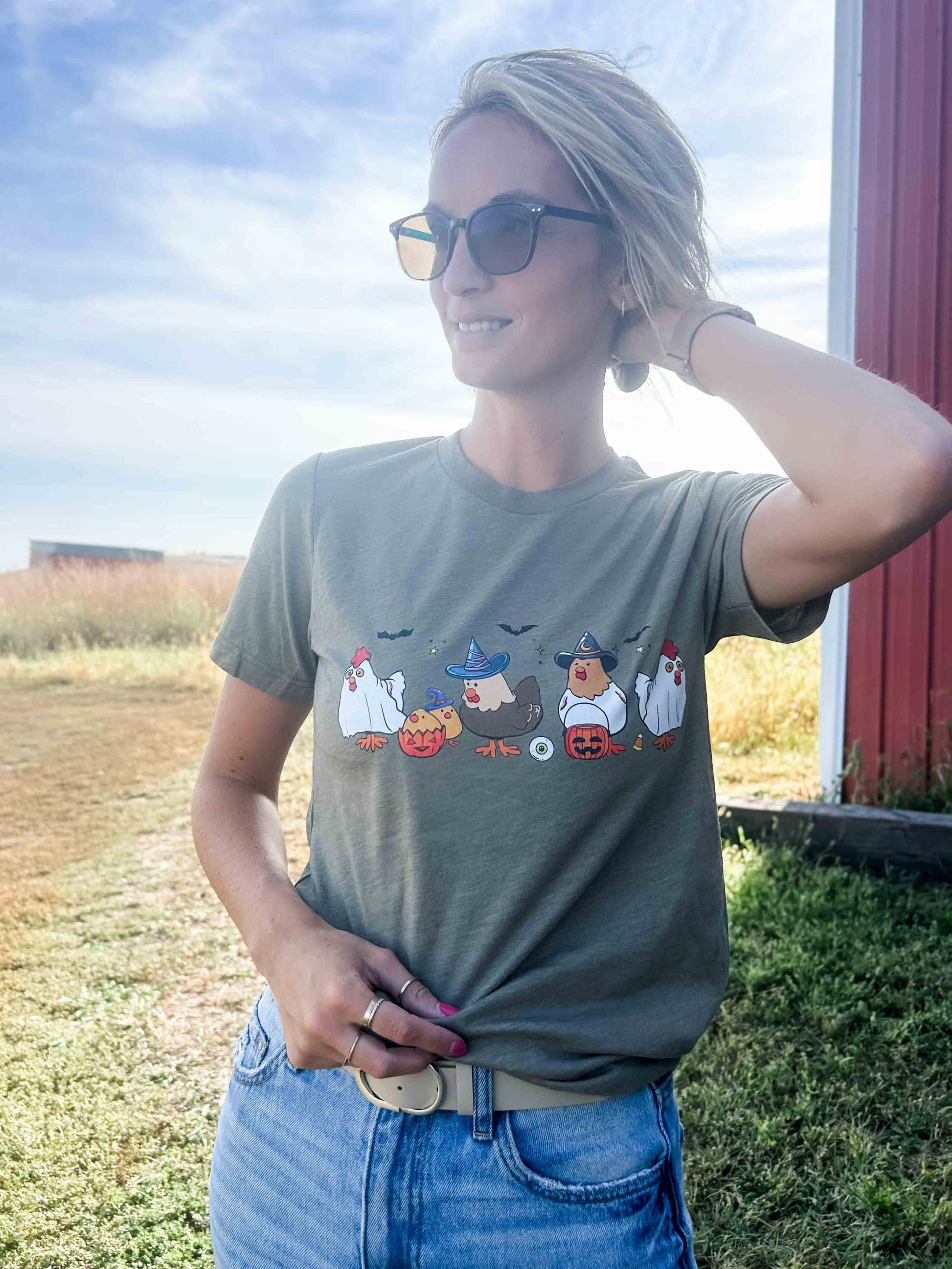 Fall Chickens Heather Olive Tee - American Farm Company