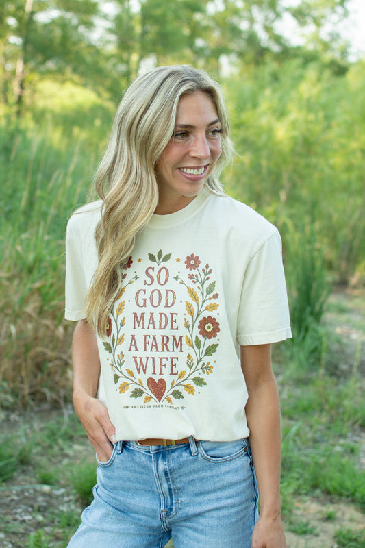 Fall 'So God Made a Farm Wife' Adult T-Shirt