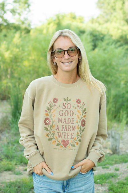 Fall 'So God Made a Farm Wife' Adult Crewneck