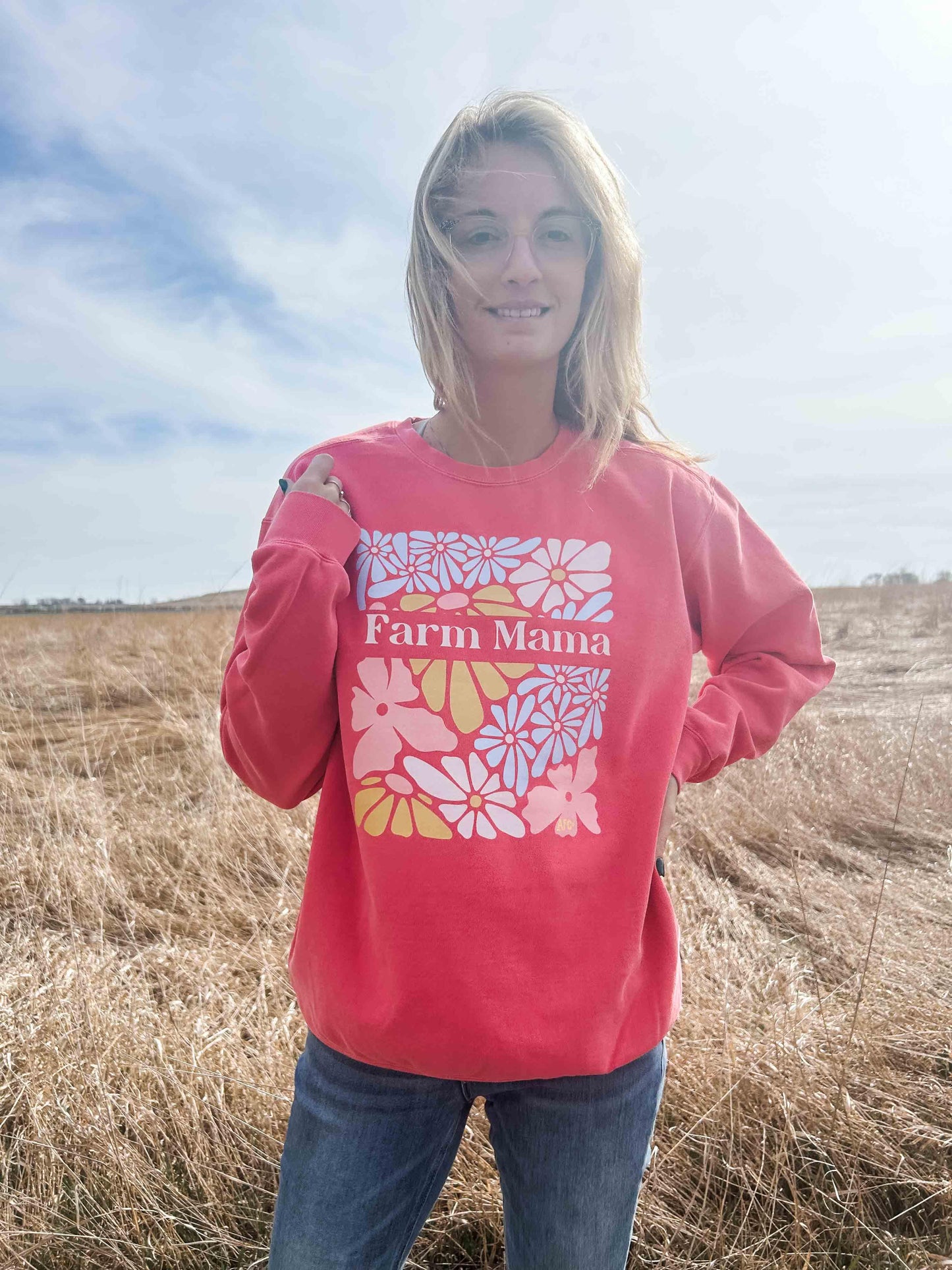 Farm Mama Floral Crewneck - American Farm Company