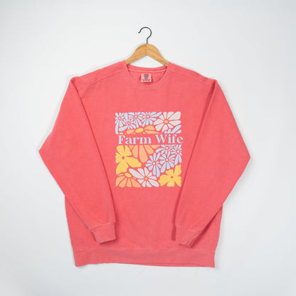 Farm Wife Floral Crewneck - American Farm Company