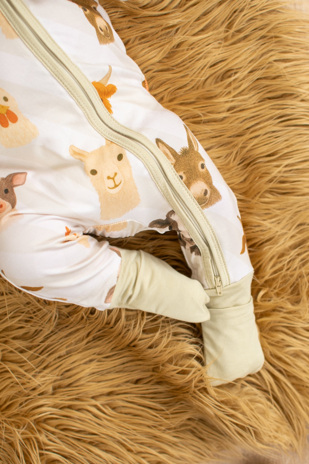Farm Animals Baby Bamboo Zippy