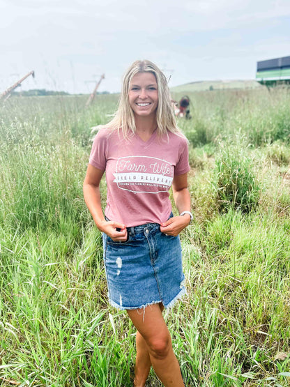 Farm Wife Field Delivery Mauve V-Neck - American Farm Company