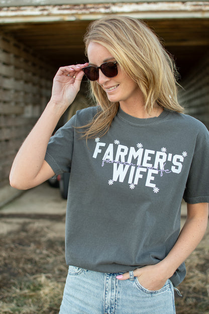 'Farmer's Wife' Daisy Charcoal Tee