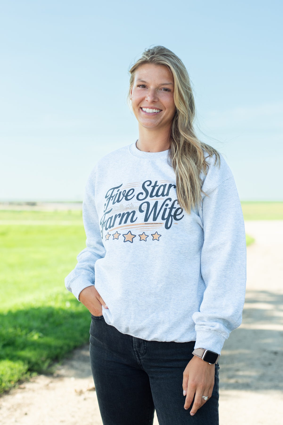 'Five Star Farm Wife' Crewneck
