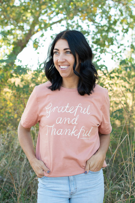 'Grateful and Thankful' Coral Tee