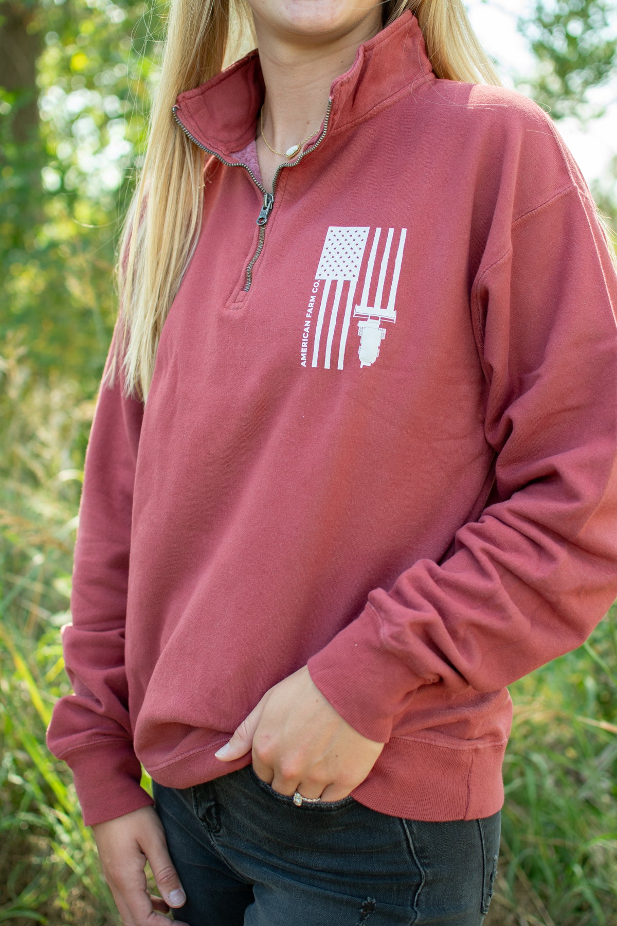Harvest Flag Red 1/4 Zip [W]