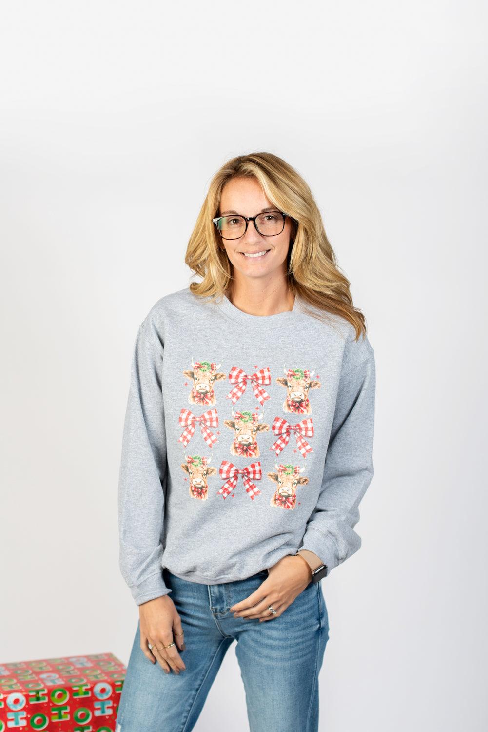 Highland Cow & Bows Crewneck - American Farm Company