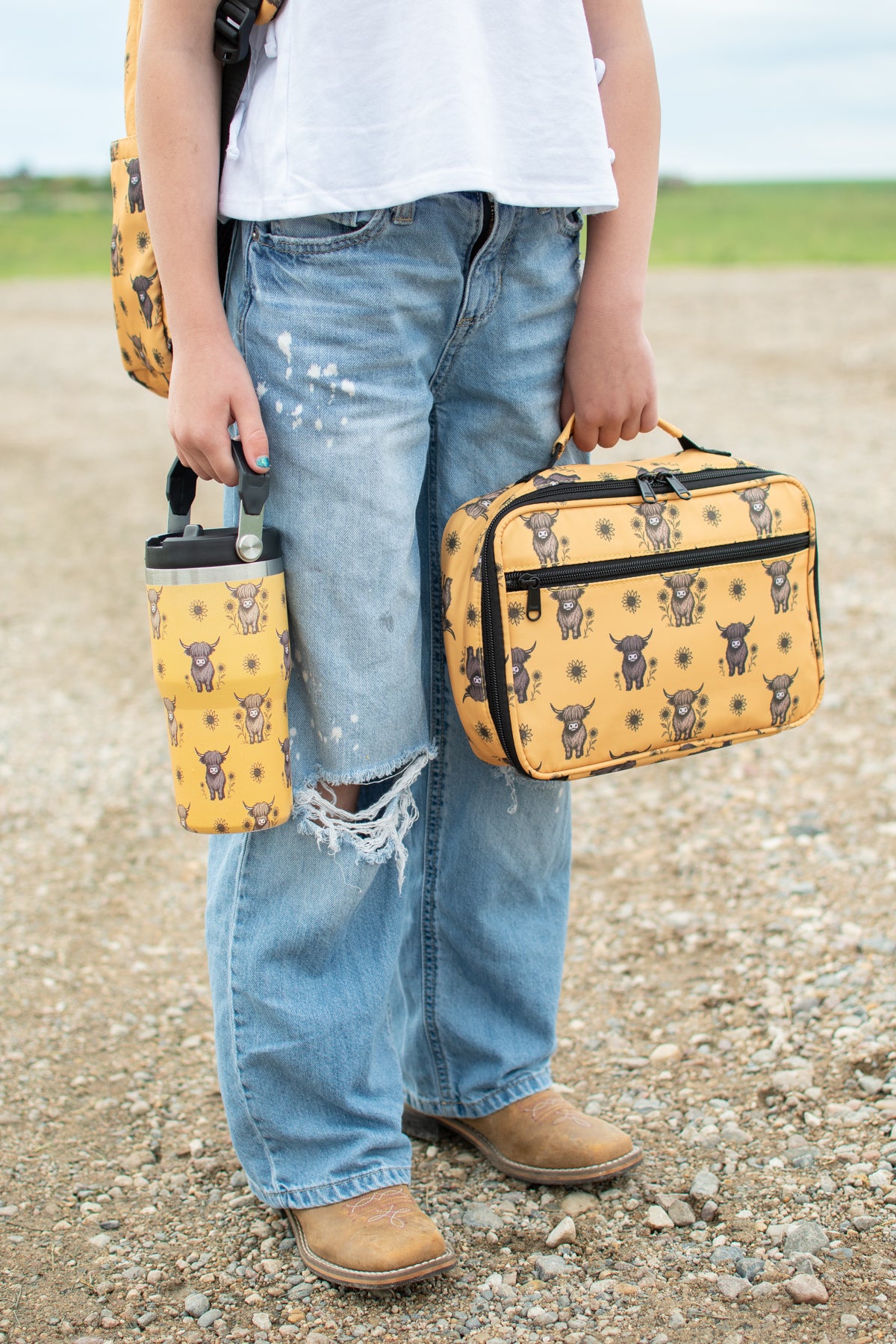 Highlands + Sunflowers 20oz Kids Bucket Handle Tumbler