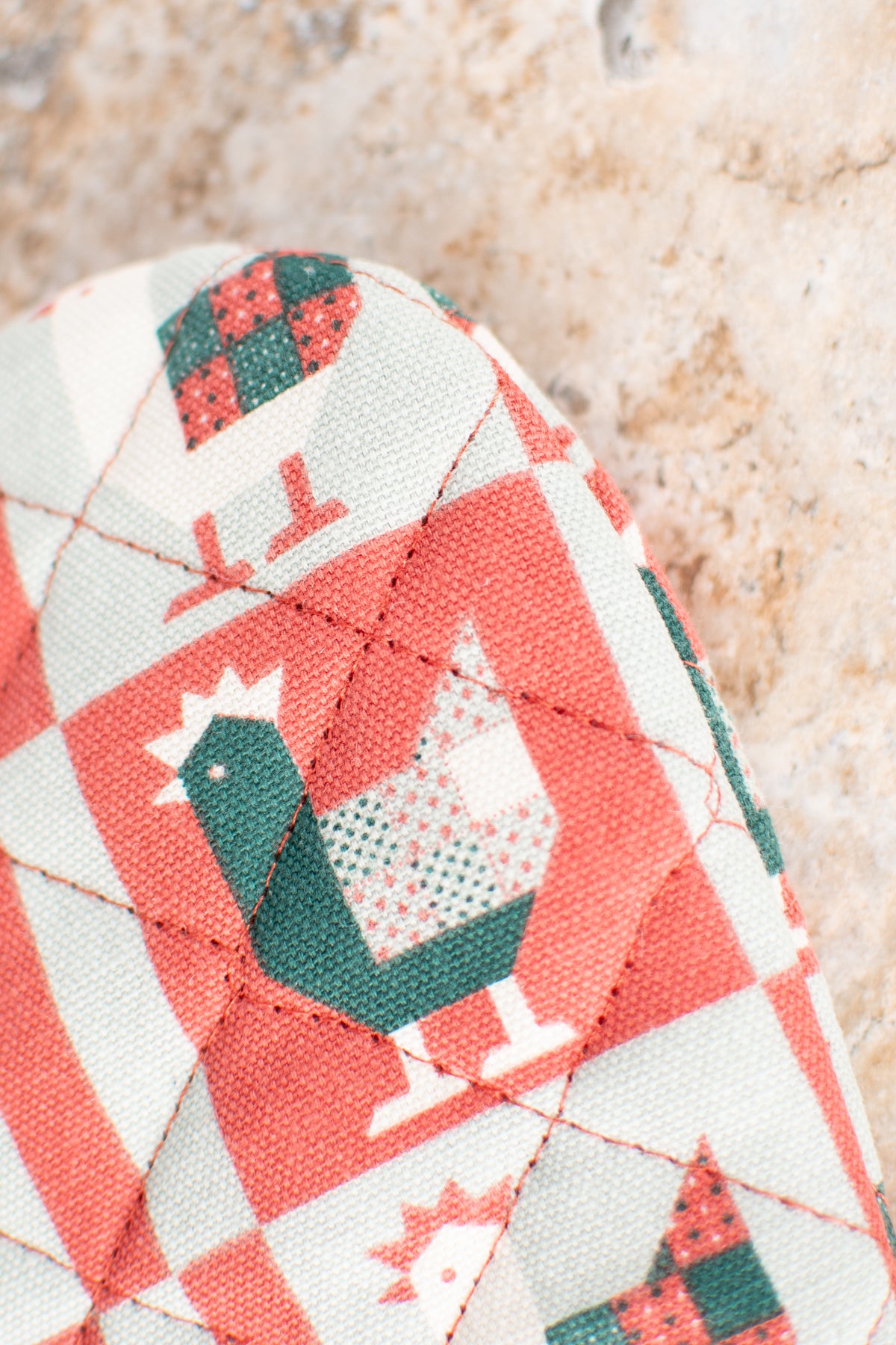 Patchwork Christmas Chicken Oven Mitt & Pot Holder Set