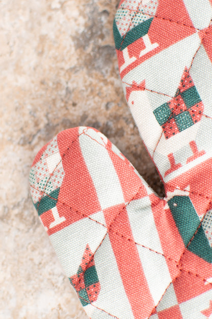 Patchwork Christmas Chicken Oven Mitt & Pot Holder Set