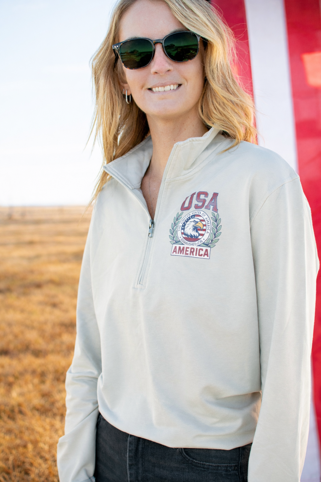 Patriotic 'USA' Red Seal Performance 1/4 Zip Pullover - Smoke