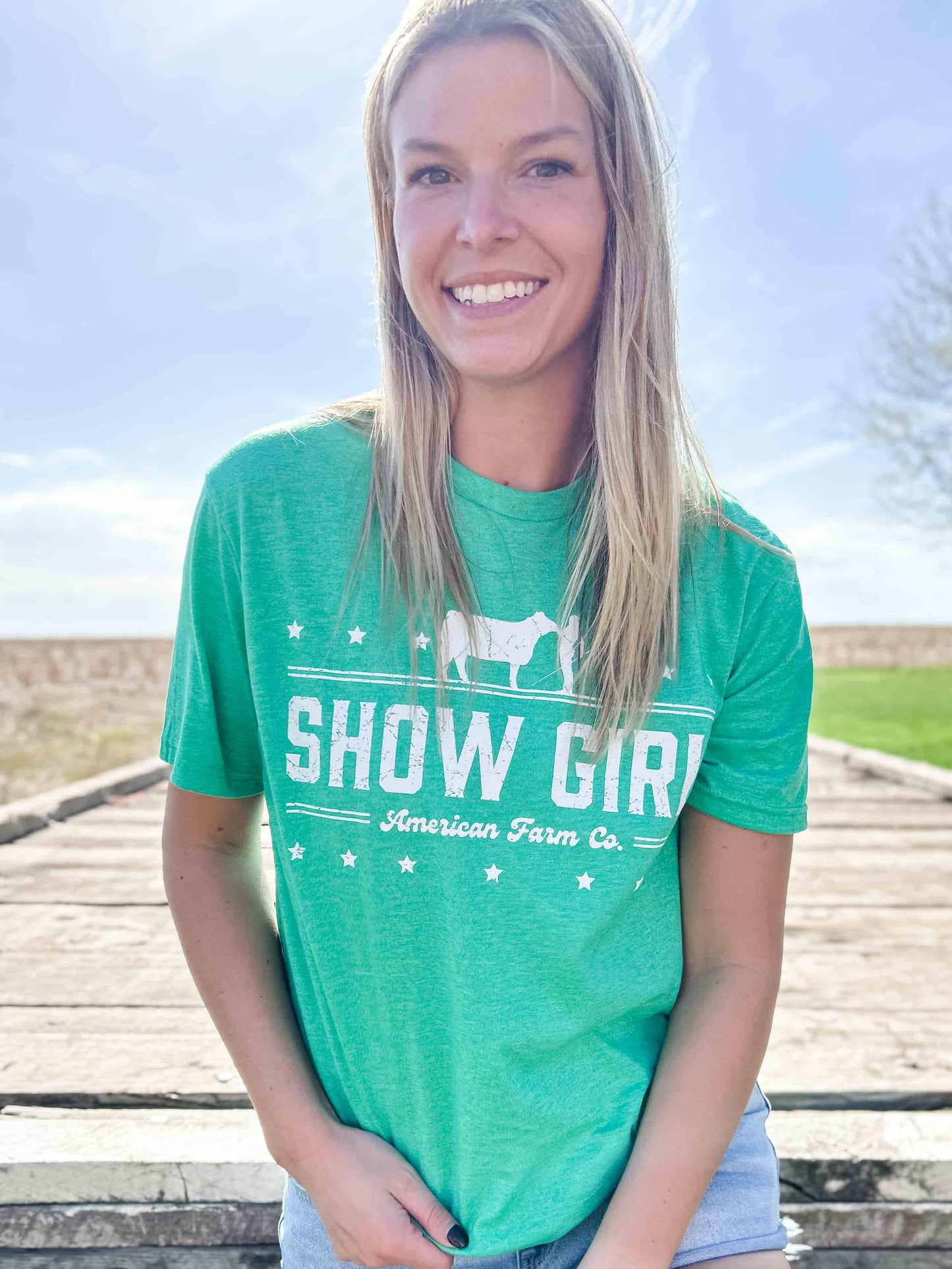 ‘Show Girl’ Heather Green Cattle Tee - American Farm Company