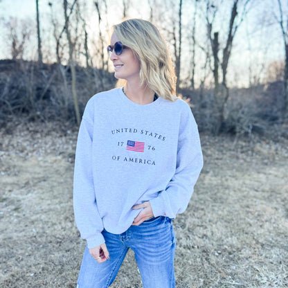 United States of America Embroidered Crewneck