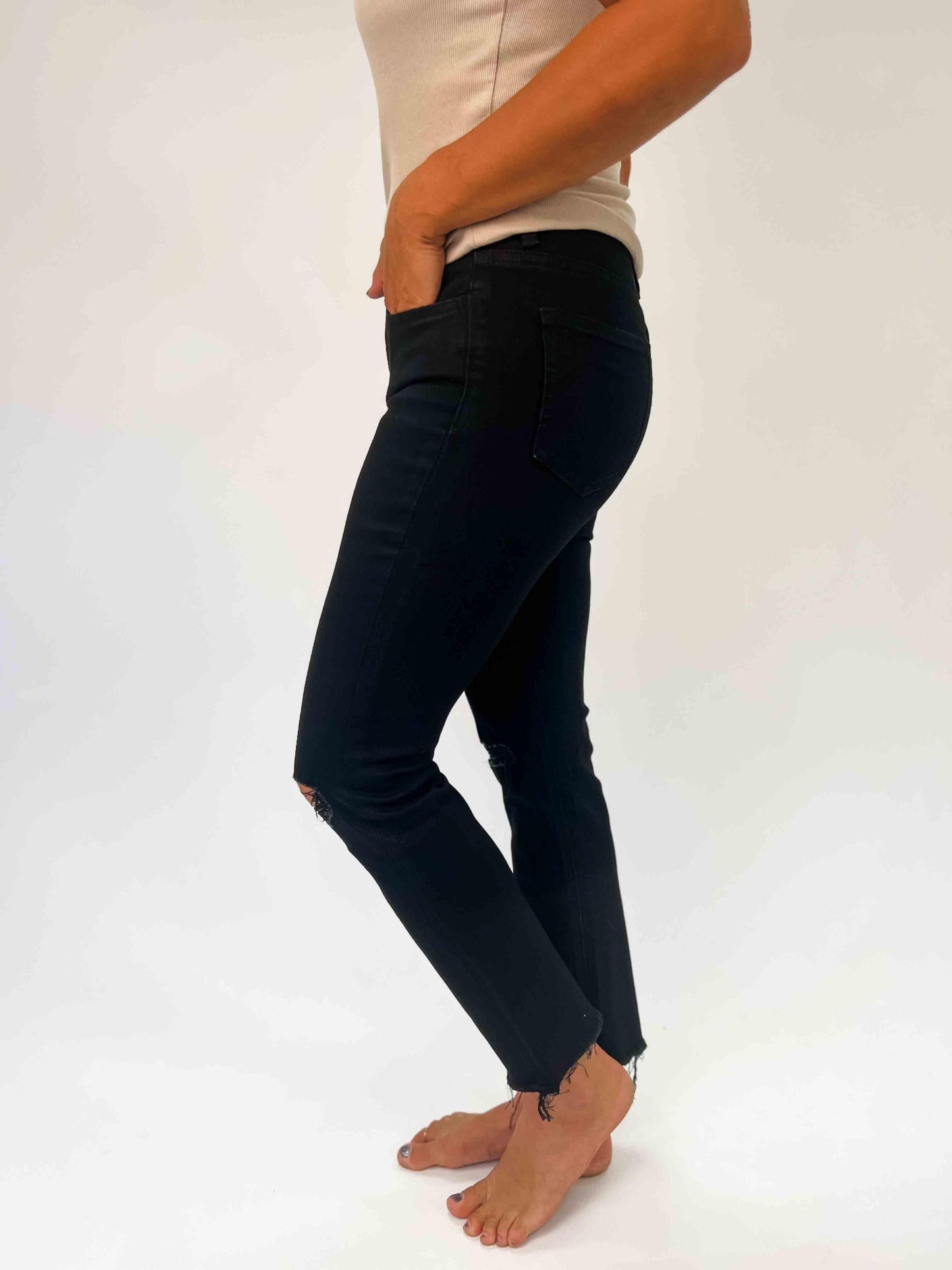 VERVET: JEANNE High Rise Crop Straight Jeans - American Farm Company