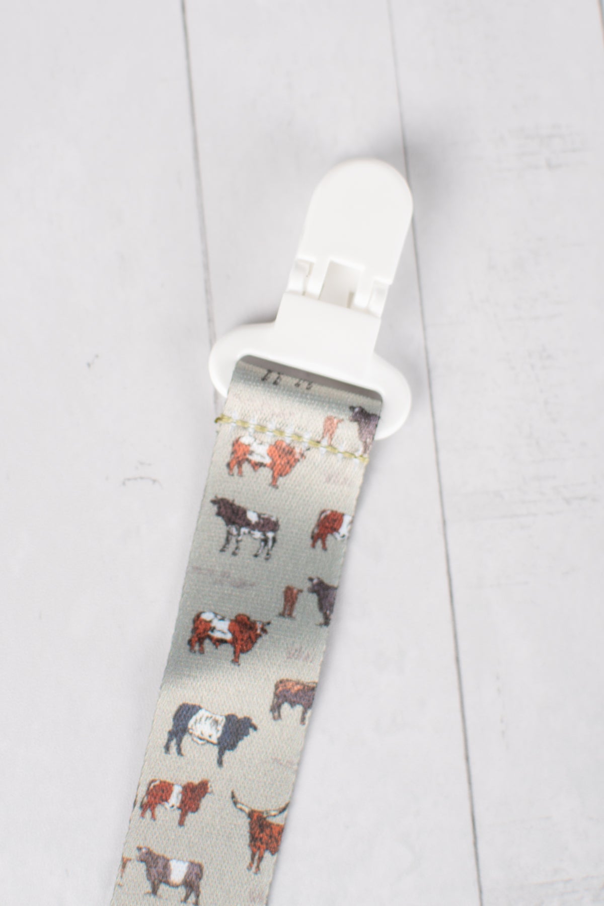 Vintage Cattle Paci Clip