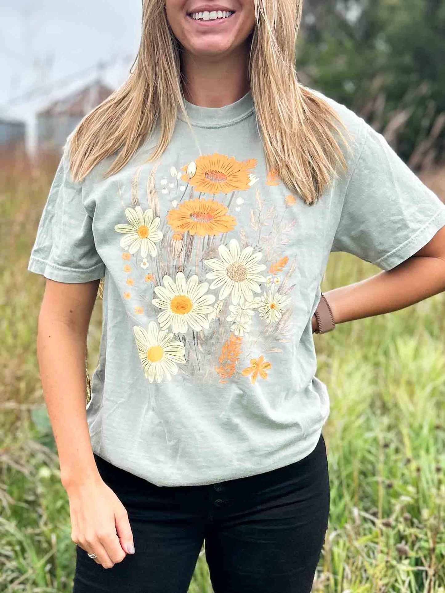 Wildflower Tee - American Farm Company