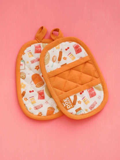 Baking Day Mini Mitts - Set of 2